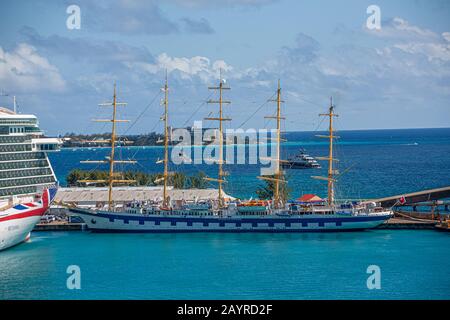 BRIDGETOWN, BARBADOS - Dezember 15, 2016: Barbados ist eine östliche Karibik Insel und einer unabhängigen britischen Commonwealth Nation. Bridgetown, die Capi Stockfoto