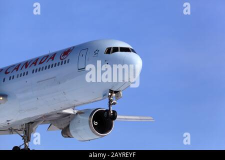 Boeing 767 Air Canada C-FOCA Landung in YOW, Ottawa, Kanada, 15. Februar 2020 Stockfoto