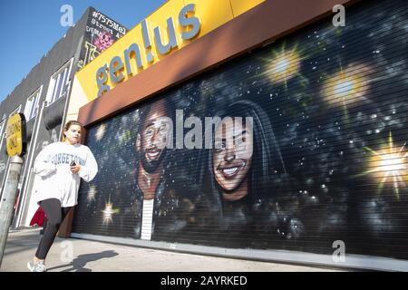 Kobe und Gigi Bryants Wandkunst an Melrose Ave, LA Stockfoto