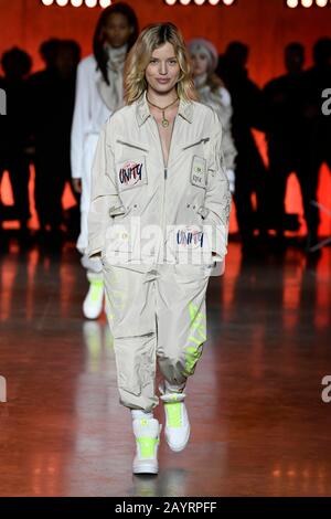 Georgia May Jagger at Tommy Hilfiger AW20 Runway during London Fashion Week Februar 2020 - London, UK 16/02/2020 Stockfoto
