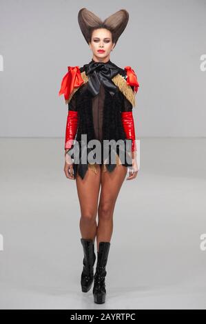 PAM Hogg AW20 Catwalk Show während der London Fashion Week bei Fashion Scout, Victoria House, London, Großbritannien. Credit: Antony Nettle/Alamy Live News Stockfoto
