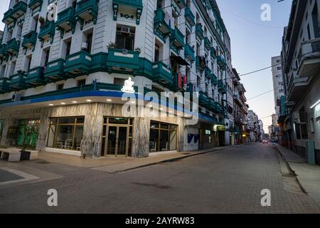 November 2019 in Havanna, Kuba: Fußgängerzone San Rafael in Havanna. Stockfoto