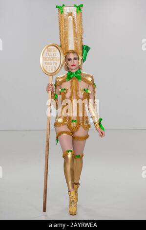 PAM Hogg AW20 Catwalk Show während der London Fashion Week bei Fashion Scout, Victoria House, London, Großbritannien. Credit: Antony Nettle/Alamy Live News Stockfoto