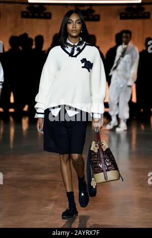 Jourdan Dunn auf der Start- Und Landebahn Tommy Hilfiger AW20 während der London Fashion Week Februar 2020 - London, UK 16/02/2020 - weltweite Nutzung Stockfoto