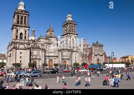 Kathedrale von Mexiko-Stadt, Zocalo, Plaza de la Constitucion, Mexiko-Stadt, Mexiko, Mittelamerika Stockfoto