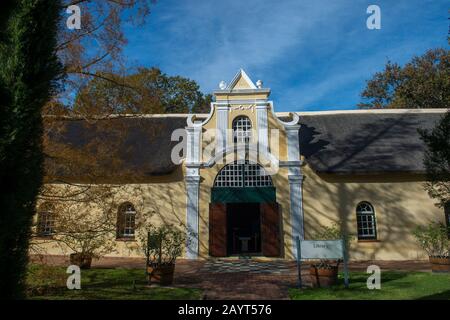 Die Bibliothek in Vergelegen, einem historischen Weingut in Somerset West, in der Provinz Westkaps in Südafrika bei Kapstadt. Stockfoto