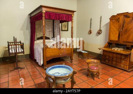 Inneneinrichtung des Heimatmuseums in Groot Constantia, einem historischen Weingut in der Nähe von Kapstadt, Südafrika. Stockfoto