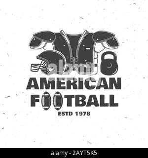 American Football- oder Rugby-Club-Abzeichen. Vector Illustration Konzept für Hemd, Logo, Druck, Stempel, T-Shirt, Patch. Vintage-Typografie-Design mit american Football Ball, Schulterpolstern und Helmsilhouette Stock Vektor