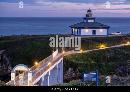 Antiguo faro de Ribadeo, 1857, Isla Pancha (Illa Pancha), Ribadeo, Lugo, Galicien, Spanien. Stockfoto