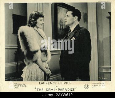 Penelope DUDLEY - WARD und LAURENCE OLIVIER in THE DEMI - PARADISE 1943 Regisseur ANTHONY ASQUITH Autor/Produzent ANATOLE DE GRUNWALD Zwei Städte Filme/General Film Distributors (GFD) Stockfoto