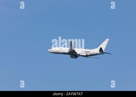 Die US Navy Anti-U-Boot-Kriegsführung, Boeing P-8A Poseidon, die während Der Flottenwoche 2019 über der San Francisco Bay angezeigt wird. Stockfoto