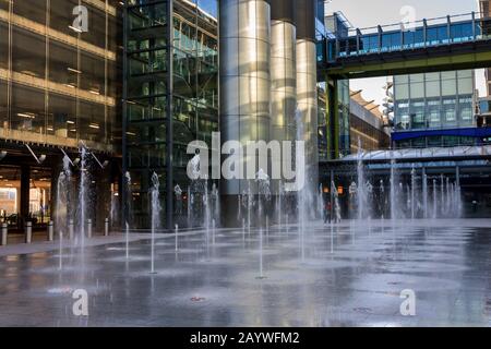 Der Flughafen Heathrow, Treminal 5, Abflugh-Gebiet, auch bekannt als London Heathrow, ist ein großer internationaler Flughafen in London, Großbritannien.GB, Großbritannien, EU Stockfoto