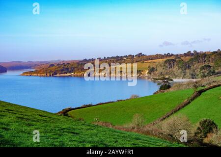 Blick über den Fluss helford von Mawnan smith in cornwall, england, Großbritannien. Stockfoto