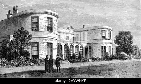 Die Residenz des Chief Secretary of the British Government and Bailiff of the Phoenix Park, Dublin, die 1776 von Col. John Blaquiere fertiggestellt wurde, blieb dies bis 1922, als Sir Homer Greenwood, der letzte Inhaber sein Amt verließ. Zu den prominenten Chefsekretären, die diese Residenz besetzt hatten, gehörten Sir Arthur Wellesley, später zum Herzog von Wellington, Sir Robert Peel und Lord Castlereagh. Als der Herzog von Marlborough 1878 zum Vizekönig ernannt wurde, schloss sich Lord Randolph Churchill als Privatsekretär an. Nachdem Irland seine Unabhängigkeit erlangt hatte, wurde es Residenz des US-Botschafters. Stockfoto