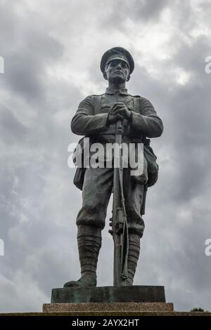 Abbildung auf dem Kriegsdenkmal, Ironbridge, Shropshire Stockfoto