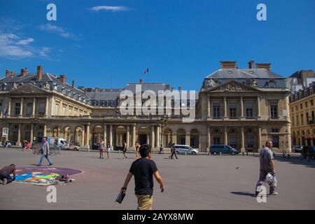 Palais Royal Kreidekünstler Stockfoto