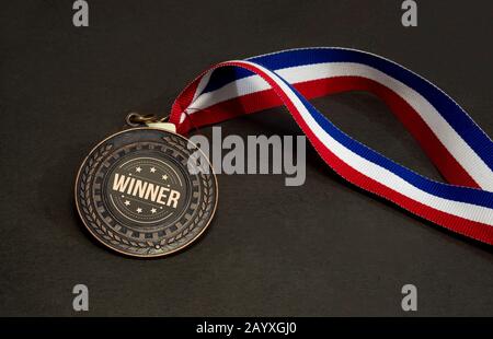 Siegermedaille Blick auf den Closeup mit Siegel im Siegerkonzept Stockfoto