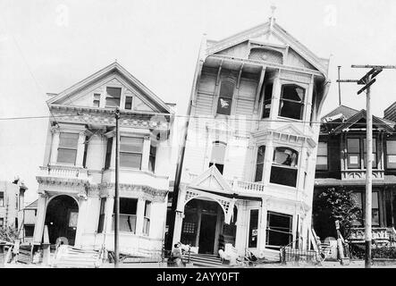 Häuser in San Francisco nach dem Erdbeben in San Francisco von 1906. (USA) Stockfoto