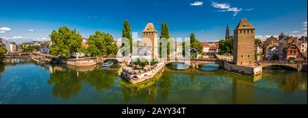 Mittelalterbrücke Ponts Coverts, Barrage Vauban, Strasbourg, Alsase, Frankreich Stockfoto