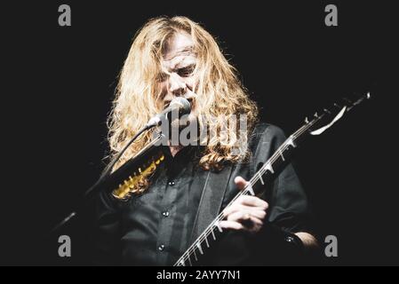 Mailand, Italien. Februar 2020. Alcatraz, Mailand, ITALIEN - 2020/02/16: Dave Mustaine von der amerikanischen Band Megadeth treten live im Alcatraz Club in Mailand auf, der sich für Five Finger Tod Punch (5FDP) (Foto von Alessandro Bosio/Pacific Press) Credit: Pacific Press Agency/Alamy Live News öffnet Stockfoto