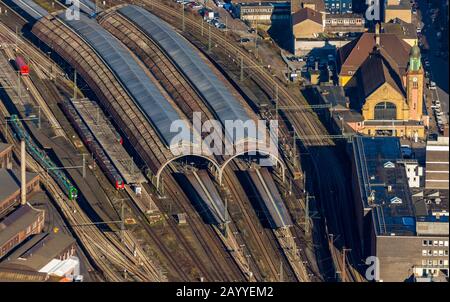 Luftbild, Hauptbahnhof Hagen, Mittelstadt, Hagen, Ruhrgebiet, Nordrhein-Westfalen, Deutschland, Bahngleise, Bahnhof, DE, Deutsche Bahn, Stockfoto