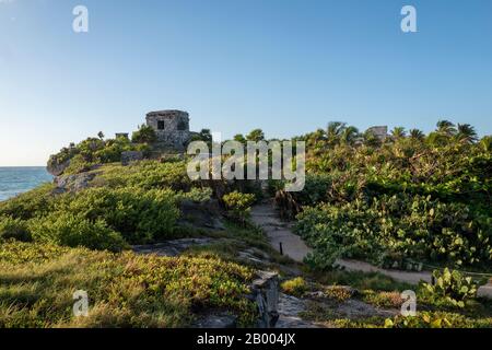 Archäologische Zone von Tulum - Ruinen der Mayan Port City, Quintana Roo, Mexiko Stockfoto