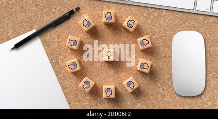 Würfel, die eine Brainstorming-Sitzung in einem modernen Computerarbeitsbereich auf Korkhintergrund zeigen Stockfoto