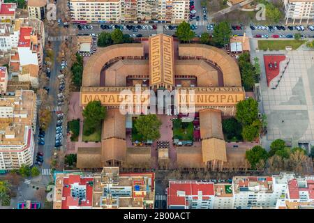 Luftbild, städtischer Flughafen Matadero, Centro Cultural S'Escorxador, Palma, Mallorca, Spanien, Europa, Balearen, Carrer de l'Emperadriu Eugènia, es, Stockfoto