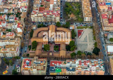 Luftbild, städtischer Flughafen Matadero, Centro Cultural S'Escorxador, Palma, Mallorca, Spanien, Europa, Balearen, Carrer de l'Emperadriu Eugènia, es, Stockfoto