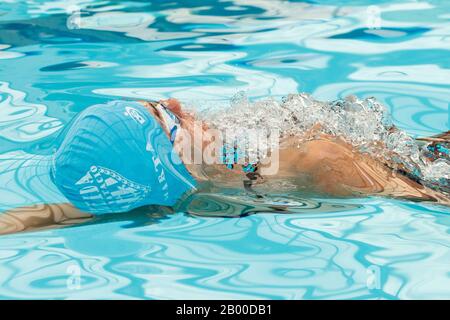 Marta Benitez tritt am 15. Februar 2020 in Barcelona, Spanien, im 200-m-Rückstand der Frauen bei der Alejandro Lopez Trophäe im Club Natacio Sant Andreu an. (Foto nach DAX/ESPA-Images) Stockfoto