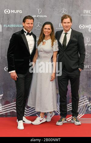 Roman Weidenfeller und Jens Lehmann mit einer Ehefrau Conny bei der 20. Laureus Sports Awards 2020 in Berlin, 17.02.2020 Stockfoto