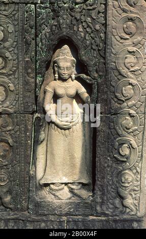 Kambodscha: Devata, Innengehege, Ta Som, Angkor. TA Som wurde Ende des 12. Jahrhunderts für König Jayavarman VII. Erbaut und ist seinem Vater Dharanindravarman II. Gewidmet, der von 1150 bis 1160 König des Khmer-Reiches war. Stockfoto