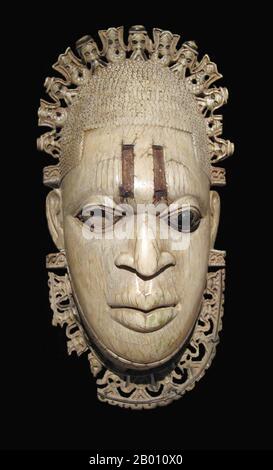 Nigeria: Elfenbein Anhänger Maske einer Königin Mutter, Benin Königreich, Mitte 16th Jahrhundert. Das Benin-Reich (1440–1897) war ein vorkolonialer afrikanischer Staat im heutigen Nigeria. Es ist nicht zu verwechseln mit dem modernen Land Benin (und früher Dahomey genannt). Stockfoto