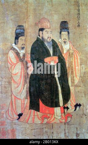 China: Kaiser Yang von Sui (569–618). Handscroll-Gemälde aus der „Schriftrolle der dreizehn Kaiser“ des Hofmalers Yan Liben aus der Tang-Dynastie (600-673), 7. Jahrhundert. Kaiser Yang von Sui, persönlicher Name Yang Guang und auch als Kaiser Ming bekannt, war der zweite Kaiser der Sui Dynastie. Kaiser Yang, der von 604 bis 618 regierte, verpflichtete sich während seiner Herrschaft zu mehreren großen Bauprojekten, vor allem der Fertigstellung des Canale Grande. Er ordnete den Wiederaufbau der Großen Mauer an, einem Projekt, das fast sechs Millionen Arbeitern das Leben kostete. Er ordnete auch mehrere militärische Expeditionen an. Stockfoto