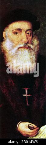 Portugal/Indien: Vasco da Gama (1460/1469. – 24. Dezember 1524), portugiesischer Forscher und Entdecker der Seeroute von Europa nach Indien, im letzten Jahr seines Lebens, 1524. Öl auf Eichenplatten Malerei, c. 1525-1550. Vasco da Gama war ein portugiesischer Entdecker, einer der erfolgreichsten im Zeitalter der Entdeckung und Kommandant der ersten Schiffe, die direkt von Europa nach Indien segelten. Unter König Manuel I. entdeckte Portugal 1500 Brasilien. In der Zwischenzeit setzte da Gama am 8. Juli 1497 von Lissabon aus mit einer Flotte von vier Schiffen und 170 Mann in See und landete schließlich am 20. Mai 1498 in Indien. Stockfoto