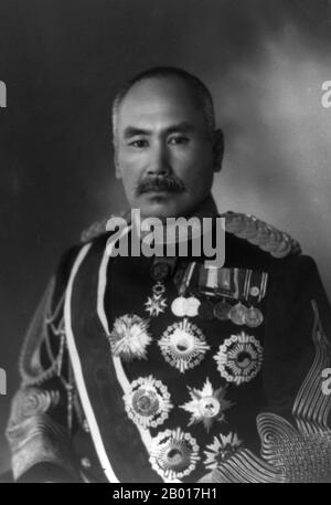 Japan: Graf Hasegawa Yoshimichi (1. Oktober 1850 - 27. Januar 1924), Generalgouverneur von Korea (r. 1916-1919), Anfang des 20th. Jahrhunderts. Graf Hasegawa Yoshimichi war Feldmarschall in der Kaiserlichen Japanischen Armee und diente von 1916 bis 1919 als japanischer Generalgouverneur von Korea. Zu seinen Verzierungen gehörten der Orden des Goldenen Drachen (Klasse 1st) und der Orden des Chrysanthemums. Er war der Sohn eines Samurai-Fechtmeisters und kämpfte während des Boshin-Krieges 1868 für die Choshu-Streitkräfte. 1871 trat er der neu gegründeten kaiserlichen japanischen Armee bei und diente zunächst als Kapitän. Stockfoto