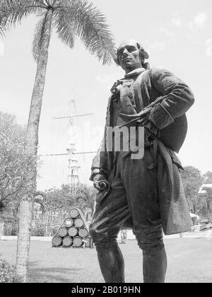 England/Malaysia/Thailand: Captain Sir Francis Light (1740–21. Oktober 1794), Gründer der britischen Kolonie Penang, heute Penang State, Malaysia, um 1936. Statue in Fort Cornwallis, Penang. Francis Light diente von 1759 bis 1763 als Midshipman der Royal Navy, suchte aber sein Vermögen in den Kolonien. Ab 1765 arbeitete er als privater Landhändler. Etwa zehn Jahre lang hatte er sein Hauptquartier in Salang, Thailand, bei Phuket, wo er einen fehlgeschlagenen französischen Handelsposten wiederbelebte. Während seines Aufenthalts dort lernte er mehrere Sprachen, darunter Malaiisch und Siamesisch, zu sprechen und zu schreiben. Stockfoto