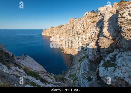 Leuchtturm von Cap de Formentor im Nordosten der baleareninsel Mallorca (Mallorca) um Sonnenuntergang Stockfoto