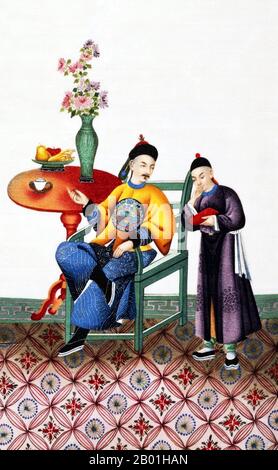 China: Handgemalte Repräsentation von Meister und Diener in der High Society der Qing Dynastie des 19. Jahrhunderts. Szenen aus einem kleinen Album namens „Chinese drawings: Court and Society“, das zeitgenössischen Stil und Mode im Qing Court zeigt. Die Qing-Dynastie war die letzte Dynastie Chinas, die von 1644 bis 1912 regierte. Die Qing-Herrscher gehörten dem Jurchen Aisin Gioro Clan an, einem nomadischen Stamm, der nordöstlich der Chinesischen Mauer im modernen Nordosten Chinas seinen Ursprung hatte. Im Laufe seiner Herrschaft wurde der Qing stark in die chinesische Kultur integriert. Stockfoto