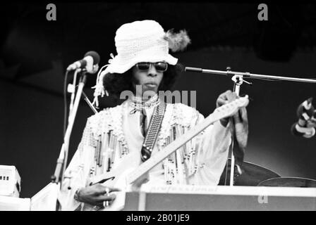 Die Gruppe Sly and the Family Stone während des berühmten Festivals der Insel Wight im Jahr 1970 nahmen schätzungsweise zwischen 600 und 700.000 Menschen Teil. Samstag, 29. August 1970 Stockfoto