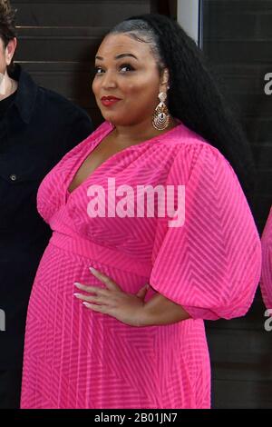 London, Großbritannien. Februar 2020. Marisha Wallace besucht vor dem Aprillauf der Show im London Coliseum, am Boulevard Theatre, London Credit: Nils Jorgensen/Alamy Live News Stockfoto