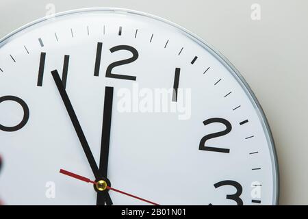 11:55 Stockfoto