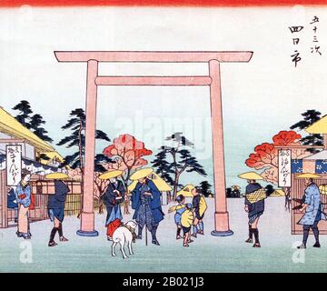 Japan: "Station Vierzig-Drei: Yokkaichi". Ukiyo-e-Holzschnitt aus der Serie „Three Stations of the Tôkaidô Road“ von Utagawa Hiroshige (1797-1858), um 1834. Yokkaichi: Der Bahnhof Yokkaichi war nicht nur ein Hafen, sondern auch eine blühende Marktstadt. Der Name Yokkaichi bedeutet wörtlich „vierter Markt“ und leitet sich von dem traditionellen Markt ab, der am vierten Tag jedes Monats in dieser Stadt stattfindet. Stockfoto
