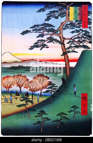 Japan: Meguro: Der ursprüngliche Fuji-Berg, wie er von der Replik aus gesehen wird. Bild 25 von Teil 1 (Frühling) von „100 berühmte Ansichten von Edo“. Ukiyo-e Holzschnitt von Utagawa Hiroshige (1797-1858), um 1856-1859. Hiroshiges 100 berühmte Ausblicke auf Edo, die sich aus 118 Holzblocklandschaften und Genreszenen aus Tokio Mitte des 19. Jahrhunderts zusammensetzen, ist eine der größten Errungenschaften der japanischen Kunst. Die Serie enthält viele der berühmtesten Drucke Hiroshiges. Es ist eine Feier des Stils und der Welt der besten kulturellen Blüte Japans am Ende des Tokugawa-Shogunats. Stockfoto