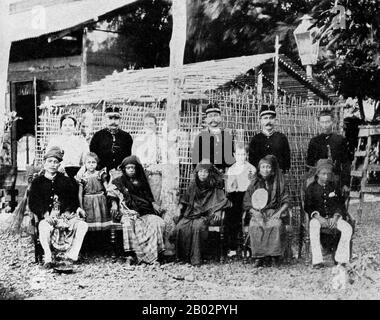 Der Aceh-Krieg, auch als holländischer Krieg oder Infidelkrieg (zwischen den Jahren zwischen den Jahren zwischen den Jahren zwischen den Jahren zwischen dem Sultanat Aceh und den Niederlanden bekannt, wurde Anfang des Jahres 1873 durch Gespräche zwischen Vertretern von Aceh und Großbritannien in Singapur ausgelöst. Der Krieg war Teil einer Reihe von Konflikten im späten 19. Jahrhundert, die die niederländische Herrschaft über das moderne Indonesien festigten. Stockfoto