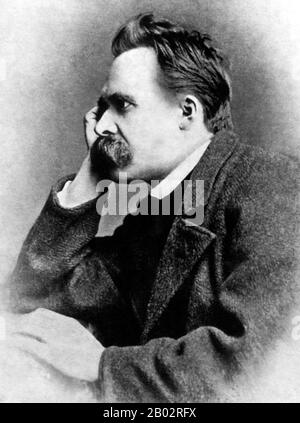 Friedrich Wilhelm Nietzsche (15. Oktober 1844 - 25. August 1900) war ein deutscher lateinischer und griechischer Gelehrter, Philosoph, Kulturkritiker, Dichter und Komponist. Er schrieb mehrere kritische Texte zu Religion, Moral, zeitgenössischer Kultur, Philosophie und Wissenschaft. Nietzsche begann seine Karriere als klassischer Philologe - ein Gelehrter der griechischen und römischen Textkritik - bevor er sich der Philosophie zuwandte. Im Jahr 1869, mit 24 Jahren, wurde er der jüngste Inhaber des Lehrstuhls Für Klassische Philologie an der Universität Basel. Er trat 1879 wegen gesundheitlicher Probleme zurück, die ihn den Großteil seines Lebens plagten. Im Jahr 1889, im Alter von 44 Jahren Stockfoto