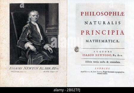 Philosophiae Naturalis Principia Mathematica, lat. Für 'Mathematische Prinzipien der Naturphilosophie', oft auch nur als Principia bezeichnet, ist ein Werk in drei Büchern von Sir Isaac Newton in lateinischer Sprache, das erstmals am 5. Juli 1687 veröffentlicht wurde. Nachdem er seine persönliche Kopie der ersten Ausgabe kommentiert und korrigiert hatte, veröffentlichte Newton auch zwei weitere Ausgaben, 1713 und 1726. Die Principia gibt Newtons Bewegungsgesetze an, bilden die Grundlage der klassischen Mechanik, auch Newtons Gesetz der universellen Gravitation und eine Ableitung von Keplers Gesetzen der Planetenbewegung (die Kepler erstmals empirisch erhielt). Stockfoto