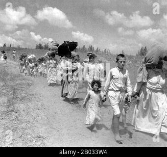 Die palästinensische Exodus von 1948, die auf Arabisch als Nakba (arabisch: النكبة‎, an-Nakbah, Lit.'Katastrophe') bekannt ist, ereignete sich, als mehr als 700.000 palästinensische Araber flohen oder aus ihren Häusern vertrieben wurden, während des Bürgerkrieges von 1947 bis 1948 in Mandatory Palestine und dem arabisch-israelischen Krieg von 1948. Die genaue Zahl der Flüchtlinge ist umstritten, aber rund 80 Prozent der arabischen Einwohner von dem, was Israel wurde (50 Prozent der arabischen Gesamtbevölkerung von obligatorischem Palästina) verließen oder wurden aus ihren Häusern vertrieben. Später im Krieg wurden Palästinenser im Rahmen des "Plans Dalet" in einer Politik der "ethnischen" zwangsweise vertrieben Stockfoto