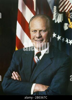 Gerald Rudolph Ford, Jr. (geboren als Leslie Lynch King, Jr.; 14. Juli 1913 - 26. Dezember 2006) war ein US-amerikanischer Politiker, der von 1974 bis 1977 als 38. Präsident der Vereinigten Staaten tätig war. Davor war er 40. Vizepräsident der Vereinigten Staaten und war von 1973 bis zum Rücktritt von Präsident Richard Nixon 1974 tätig. Stockfoto