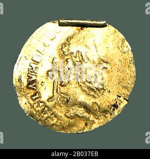 Óc Eo ist eine archäologische Stätte im Distrikt Thoại Sơn in der südlichen Provinz Giang in Vietnam in der Region Mekong River Delta in Vietnam. Es ist auch eine der modernen Gemeinden Vietnams. Óc Eo war möglicherweise zwischen dem 1. Und 7. Jahrhundert v. Chr. ein geschäftigter Hafen des Königreichs Funan. Gelehrte verwenden den Begriff "Óc Eo-Kultur", um sich auf die alte materielle Kultur der Mekong Delta-Region zu beziehen, die durch die Artefakte gekennzeichnet ist, die in Óc Eo durch archäologische Untersuchungen geborgen wurden. Zu den bei Óc Eo gefundenen Überresten gehören Keramik, Werkzeuge, Schmuck, Gussstücke zur Herstellung von Schmuck, Münzen (einschließlich Münzen aus Th Stockfoto